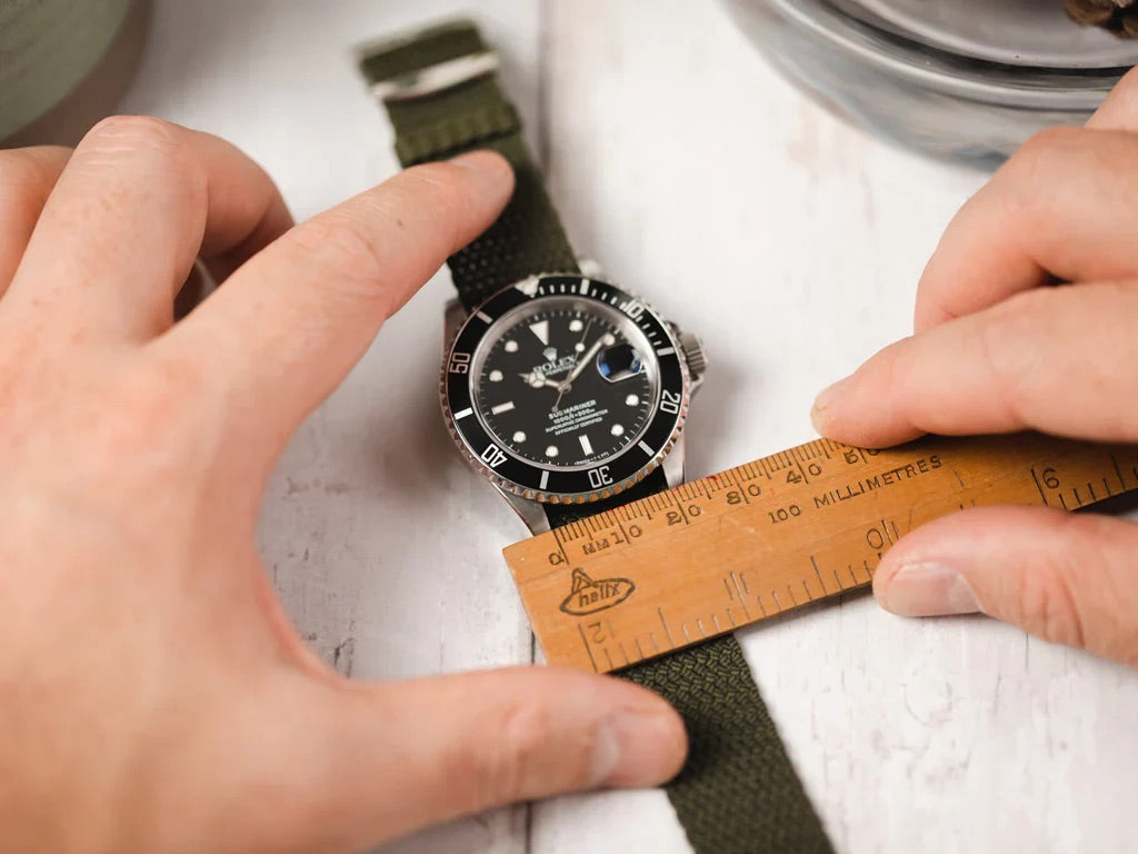 How to Choose the Right Strap Width and Length for Your Watch