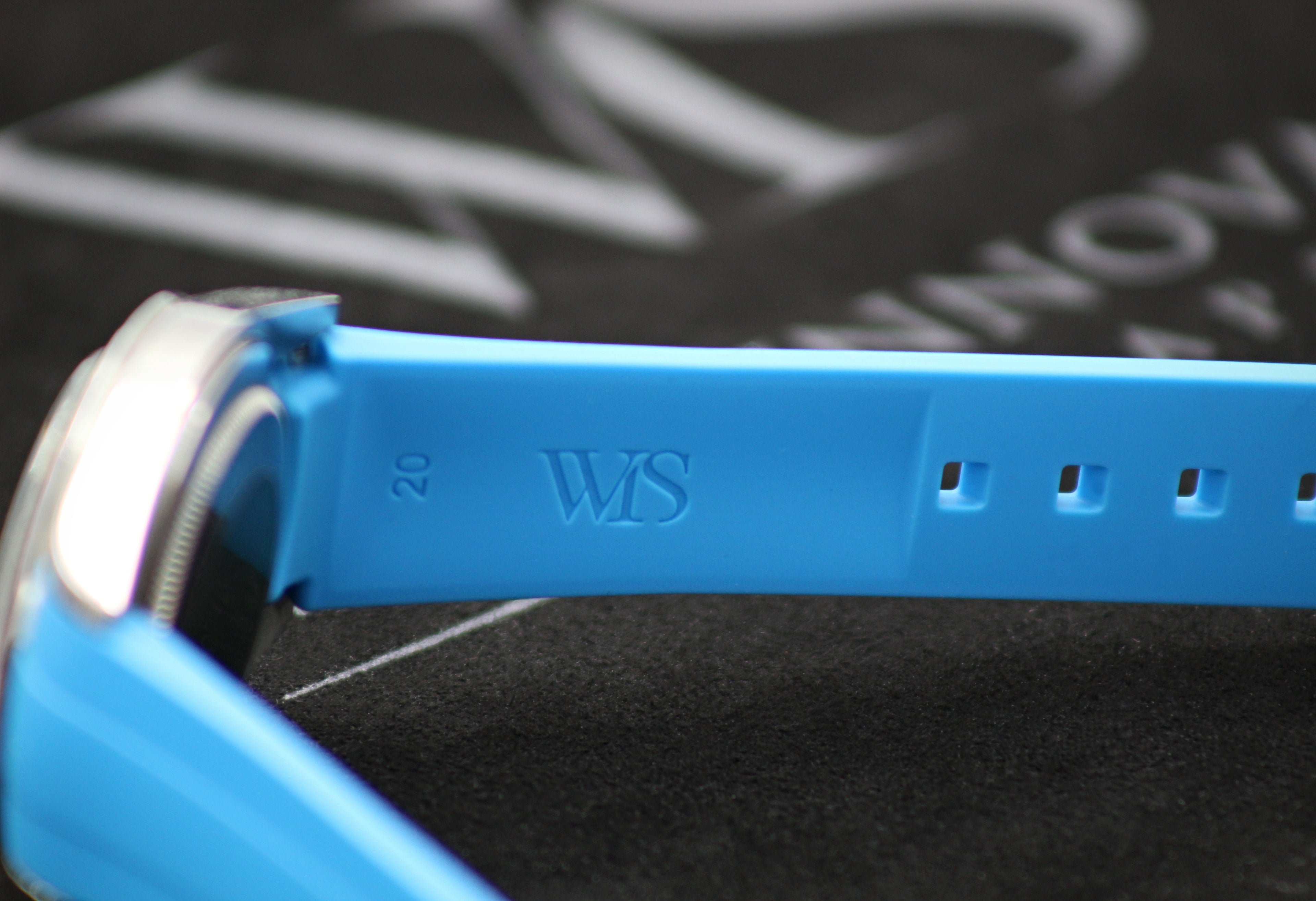 Miami Blue - Rubber Watch Strap For Rolex Explorer