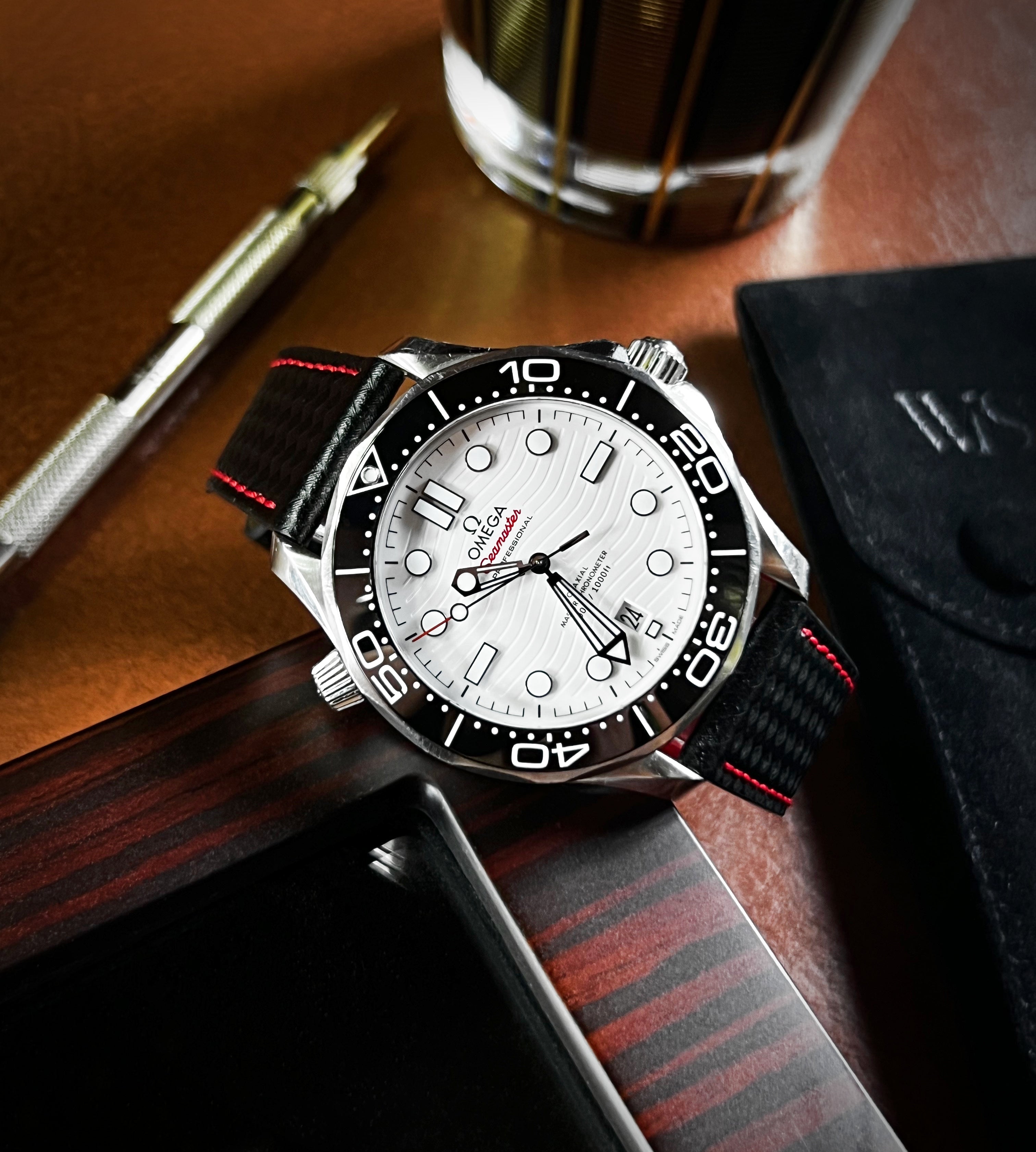 Carbon Fiber Red - Handmade Carbon Grain Leather Watch Strap For Omega Seamaster