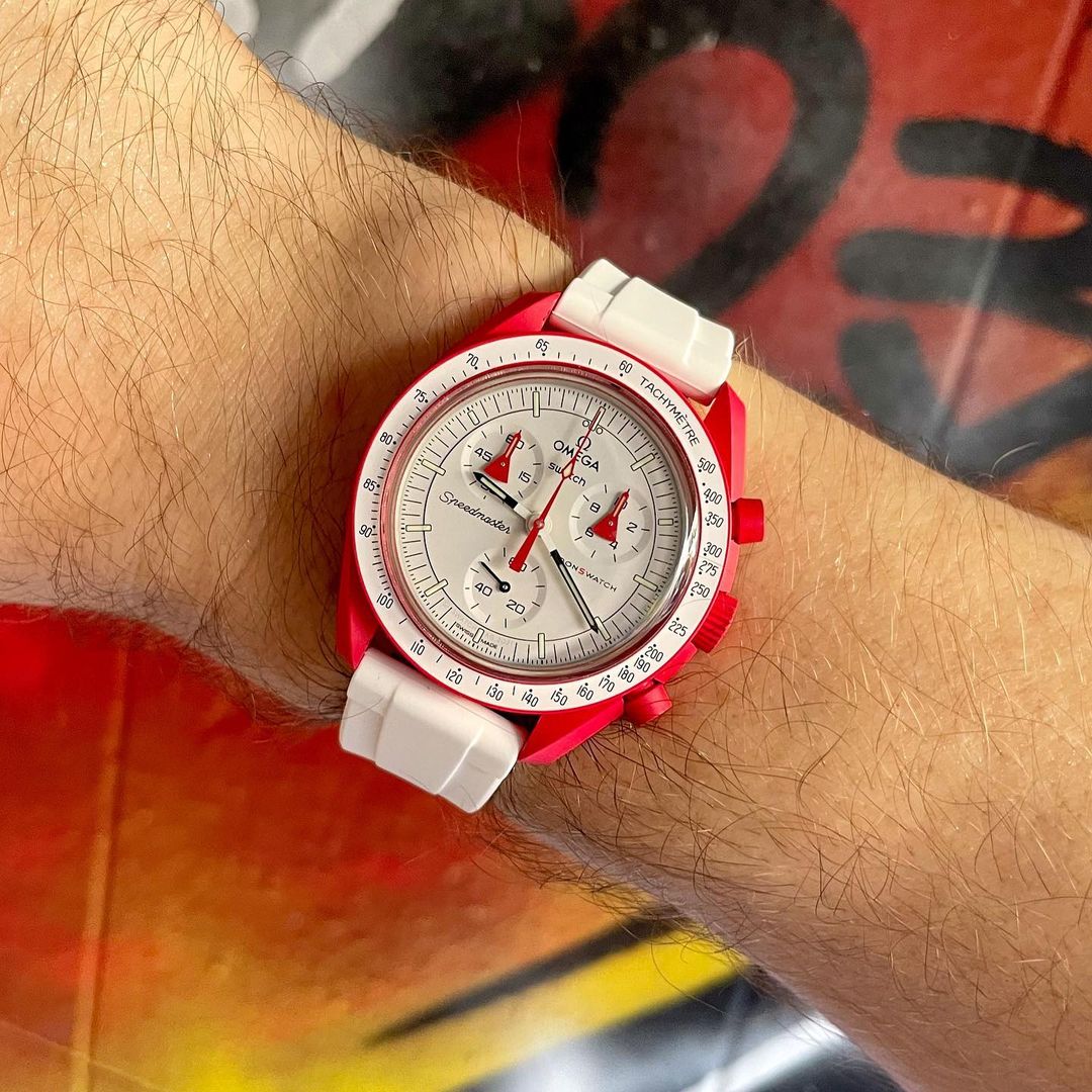 Correa de caucho de liberación rápida para Omega x Swatch Moonswatch, color blanco polar.