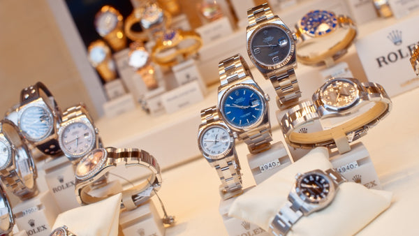 Navigating the Second-Hand Watch Market: Pros, Cons, and Essential Tips