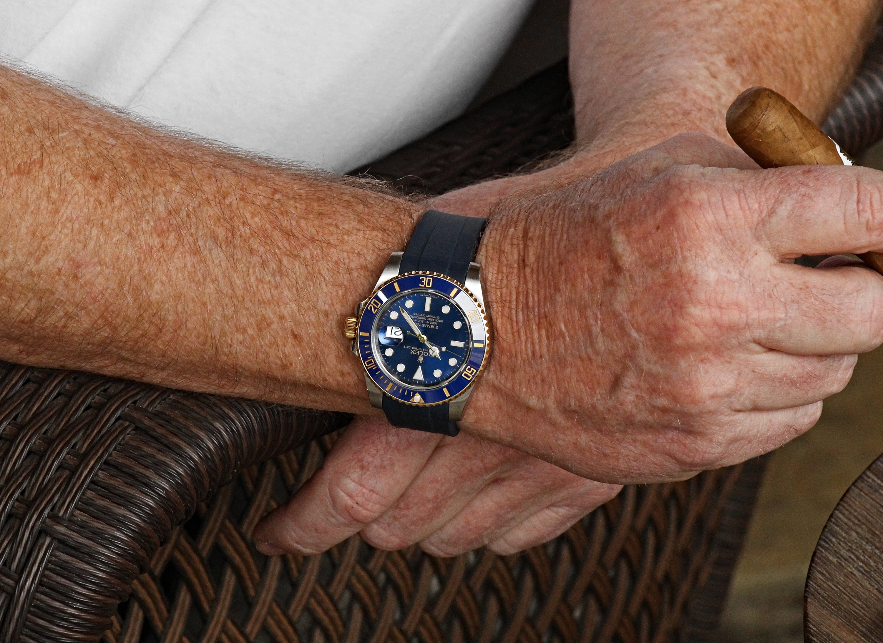 Why Rubber Watch Straps Pair Well With Luxury Timepieces