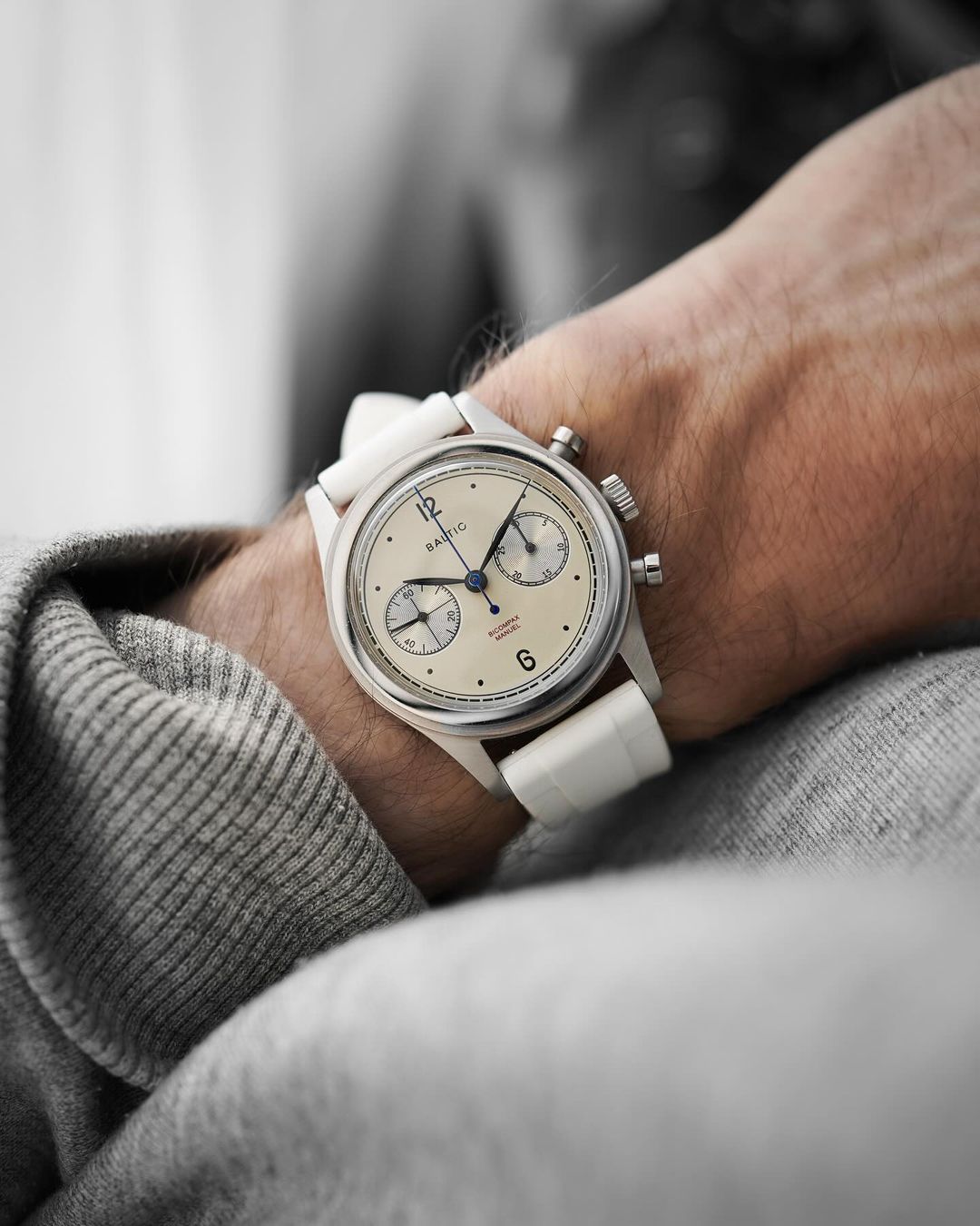 White Quick Release Non-Toxic Rubber Watch Band | WIS Watch Straps