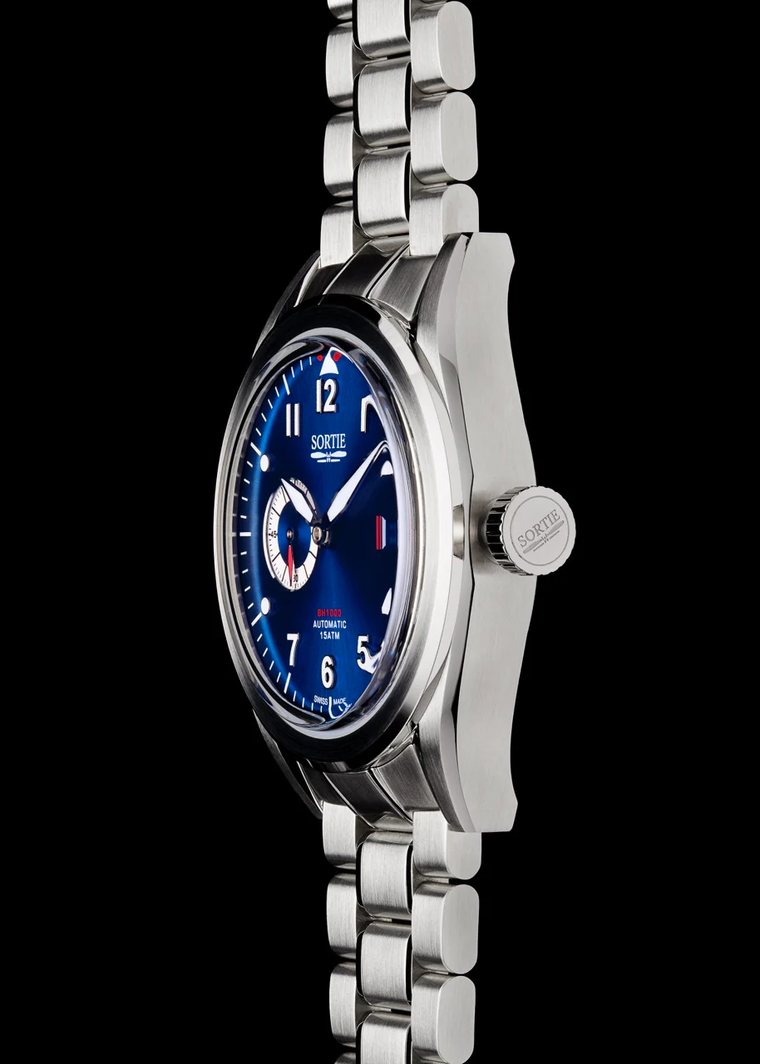 BH1000 Flight Blue — studio