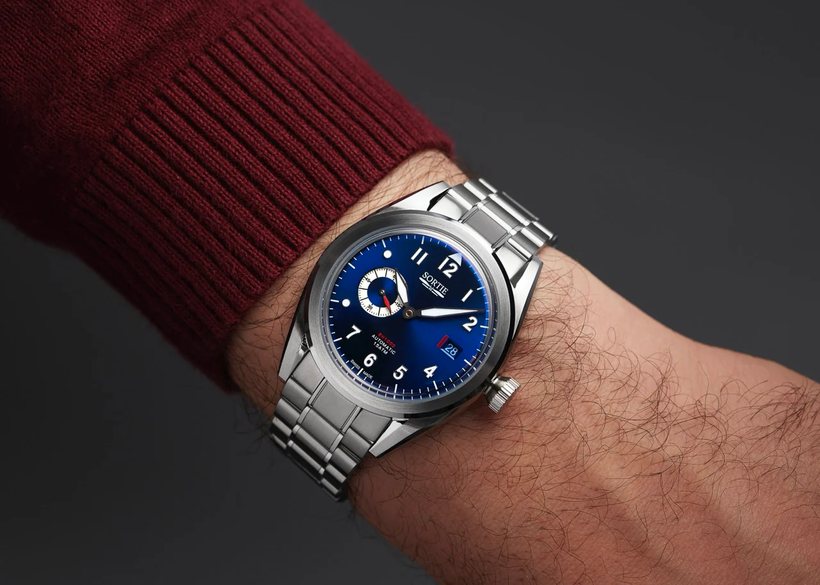 BH1000 Flight Blue
